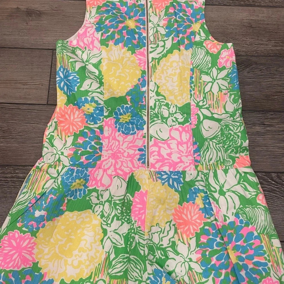 Lilly Pulitzer Gretchen Floral Colorful Romper Size 0 Hibiscus Stroll Print - Picture 8 of 9
